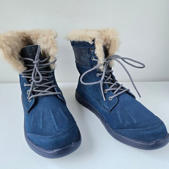 UGG NEW Kids Baxter Lace Up Ankle Blue Indigo Leather Boots Shearling Size us 2 - Picture 3 of 16